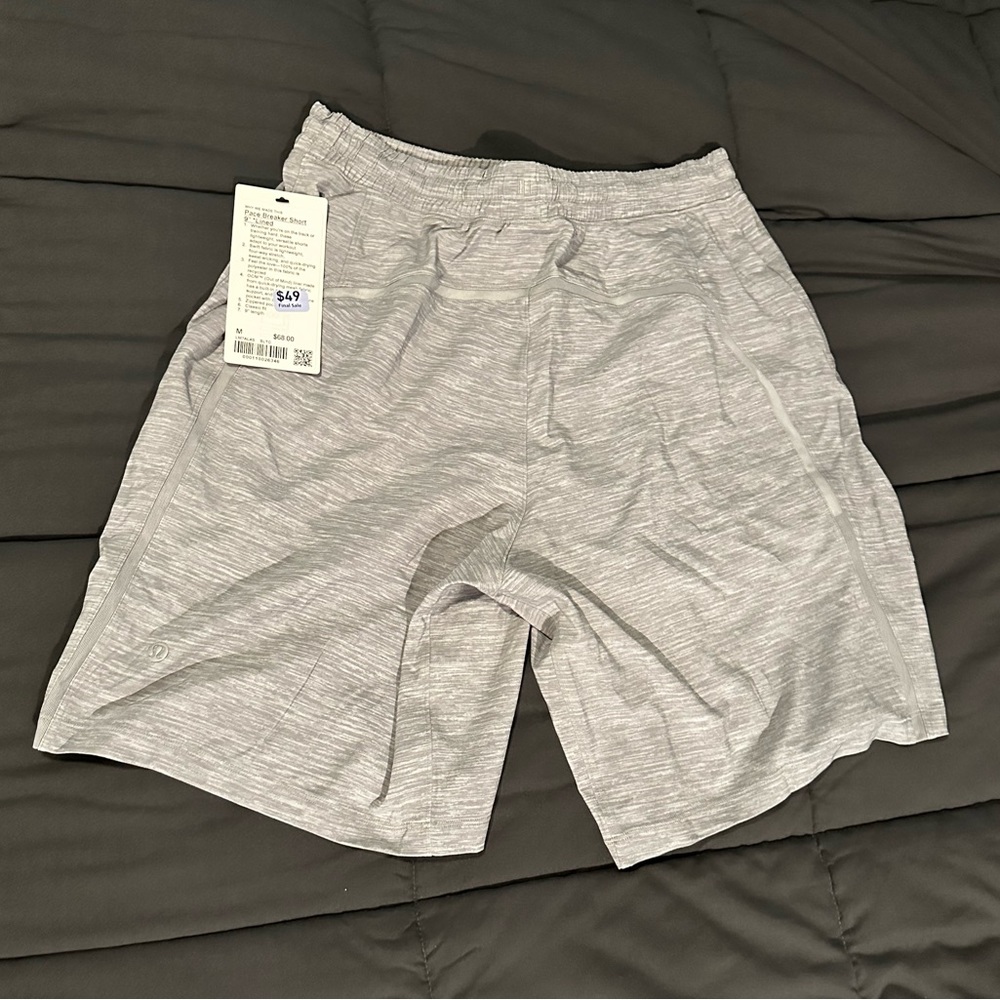 Lululemon Men’s Pace Breaker Short
